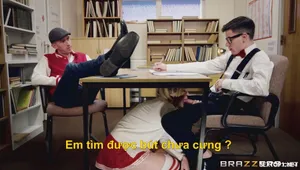 Nện cô bạn gái tên đầu người tình ở trường vietsub