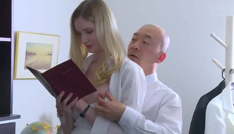 Người vợ chấp nhận làm cô bạn gái cho đối tác của chồng để trả nợ